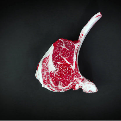 Wagyu Tomahawk Steak BMS 4-5